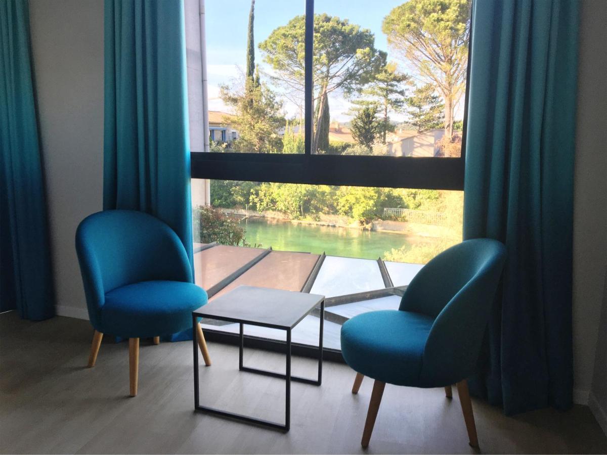 איל-סור-לה-סורג Hotel Cantosorgue מראה חיצוני תמונה